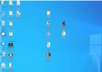 Win10电脑桌面图标拖不动怎么回事？Win