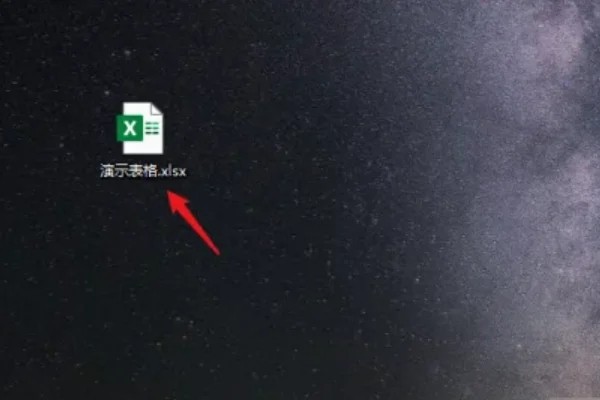 excel表格怎么把一个格的内容分成两个插图1