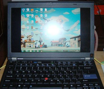 win7笔记本玩游戏不能全屏的解决措施